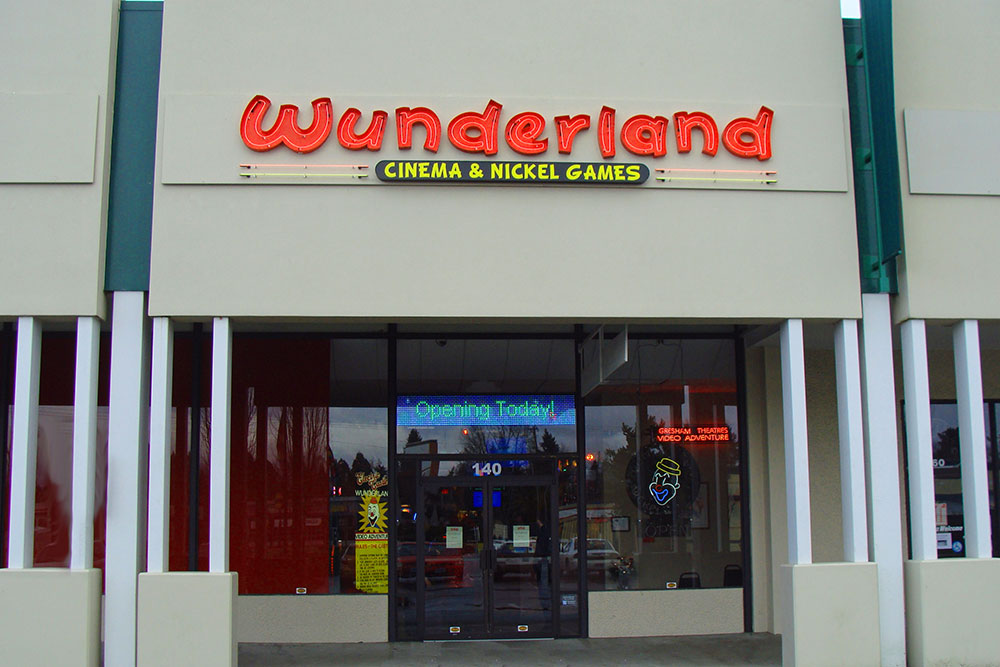 Gresham Wunderland Storefront
