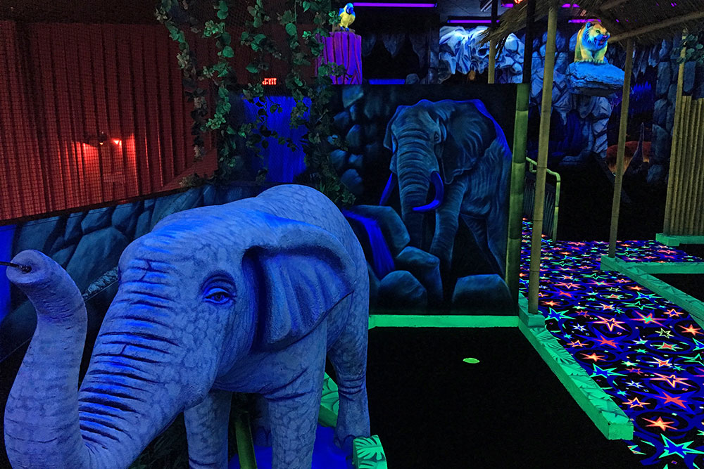 Milwaukie Mini Golf Course Feature